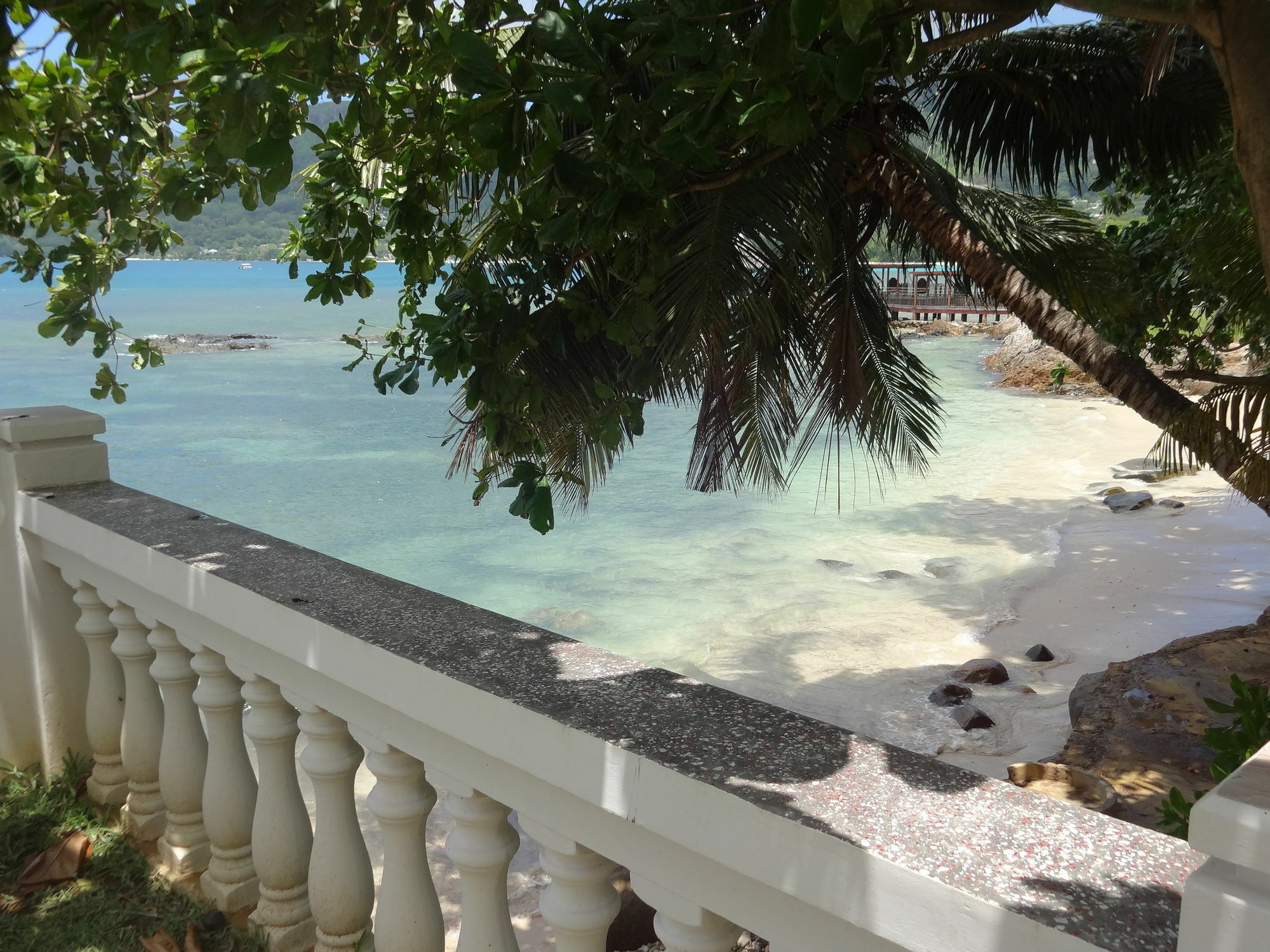 The Drake Seaside Apartment Beau Vallon  Eksteriør bilde